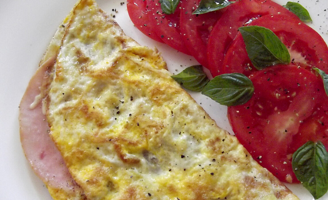 Omelet de huevo con jamón y queso – Recetadia